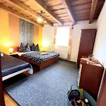 Erika - 145 Apartment *