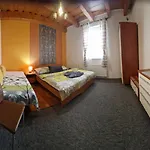 Erika - 145 Apartment *